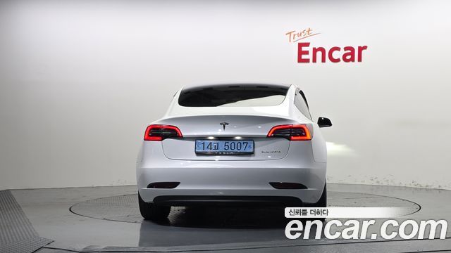 Tesla Model 3 2021 — photo 4