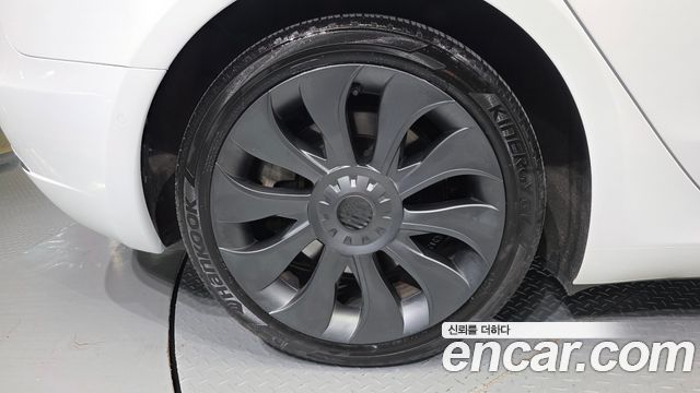 Tesla Model 3 2021 — photo 5