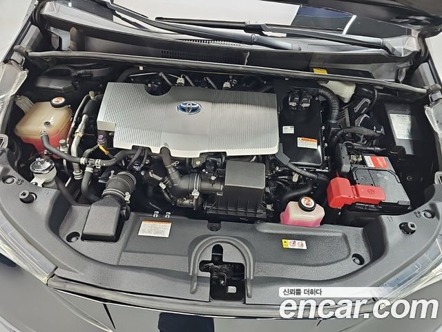 Toyota Prius 2017 — photo 6