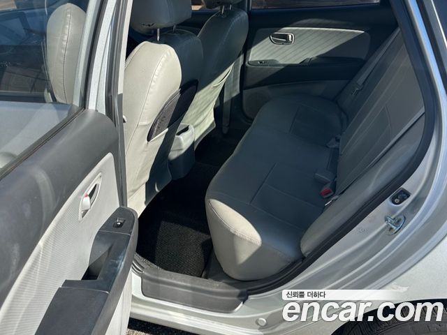 Hyundai AVANTE 2008 — photo 14