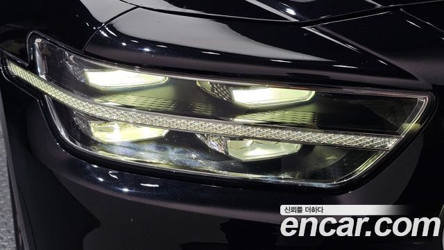 Genesis G90 2019 — photo 8