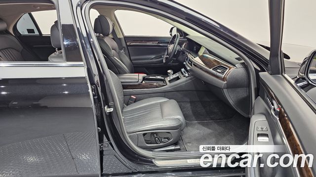 Genesis G90 2019 — photo 16