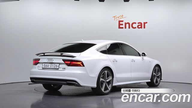 Audi A7 2016 — photo 2