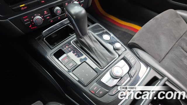 Audi A7 2016 — photo 9