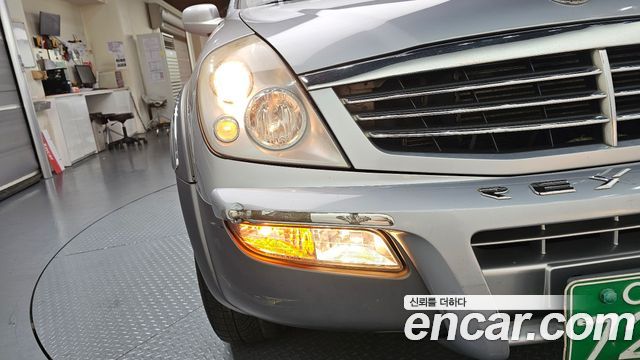 KG Mobility Rexton 2005 — photo 8