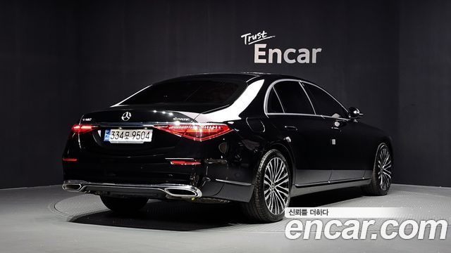 Mercedes-Benz S-Class 2022 — photo 2