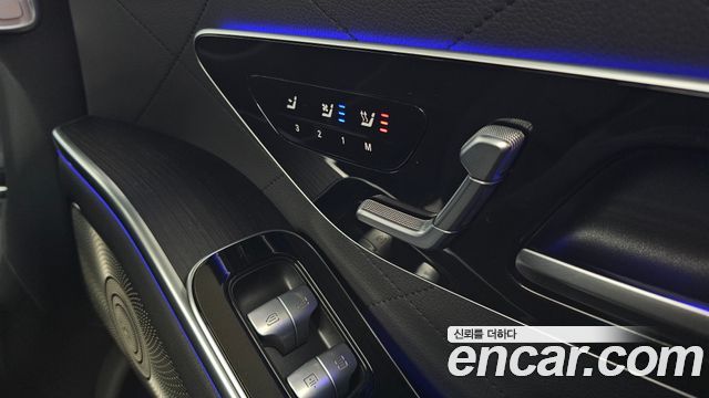 Mercedes-Benz S-Class 2022 — photo 25