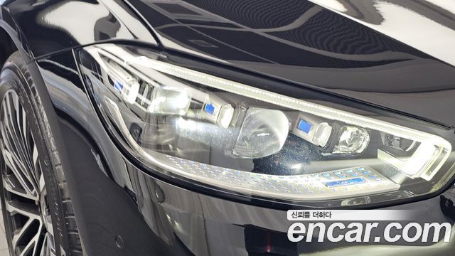 Mercedes-Benz S-Class 2022 — photo 8