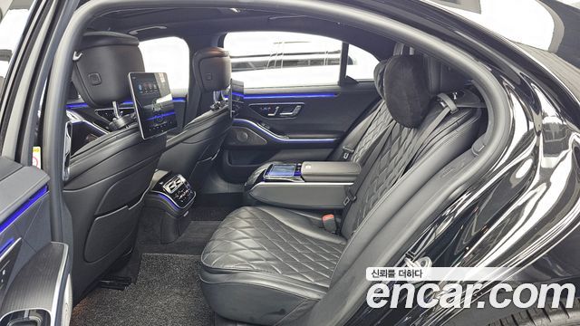 Mercedes-Benz S-Class 2022 — photo 16
