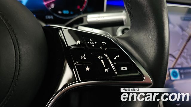 Mercedes-Benz S-Class 2022 — photo 28