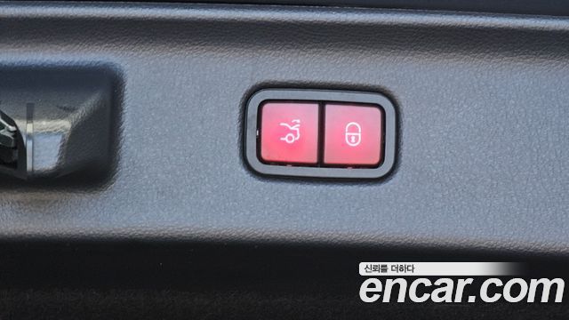 Mercedes-Benz S-Class 2022 — photo 31