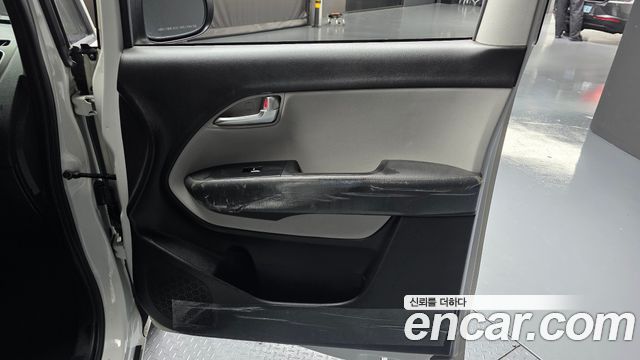 Kia RAY 2022 — photo 15