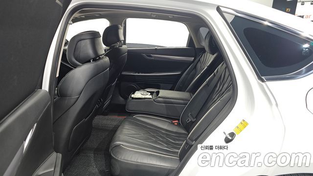 Genesis G80 2022 — photo 11