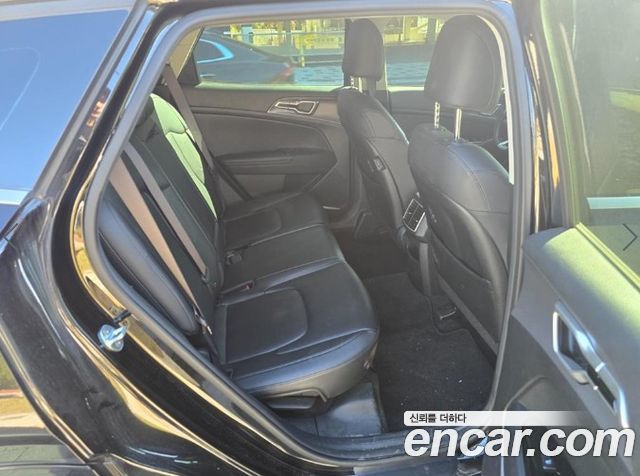 Kia Sportage 2023 — photo 12