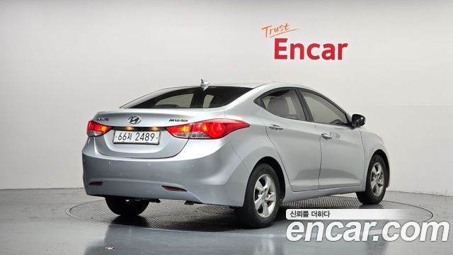 Hyundai AVANTE 2011 — photo 2