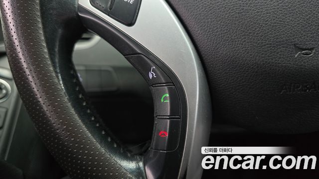 Hyundai AVANTE 2011 — photo 14
