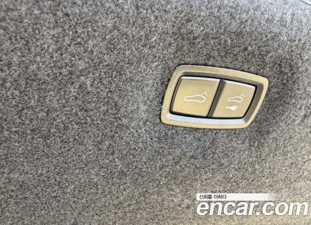 Audi RS e-tron GT 2022 — photo 6