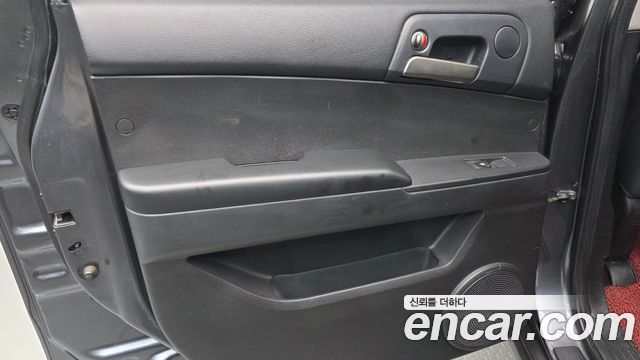 KG Mobility KORANDO 2016 — photo 15