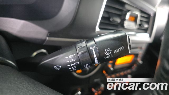KG Mobility KORANDO 2016 — photo 28