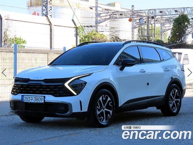Kia Sportage 2023 — photo 2