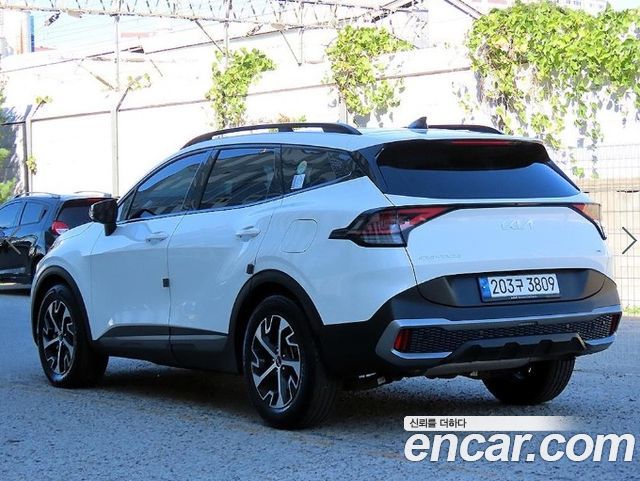 Kia Sportage 2023 — photo 3