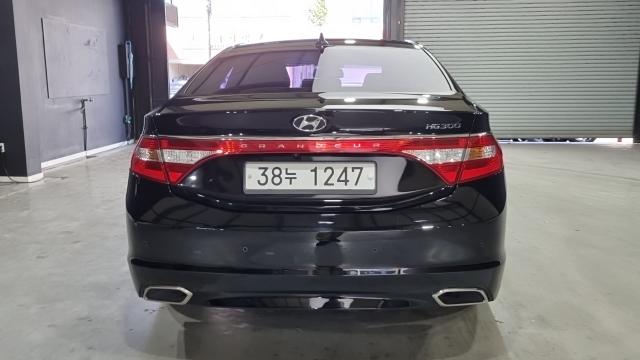 Hyundai Grandeur 2015 — photo 4