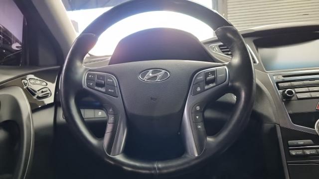 Hyundai Grandeur 2015 — photo 12