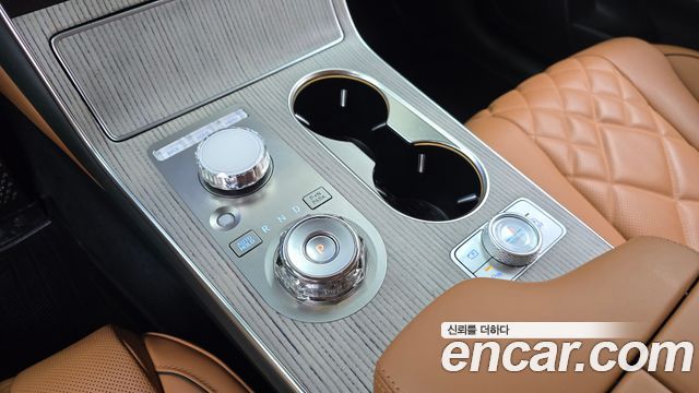 Genesis GV80 2024 — photo 12