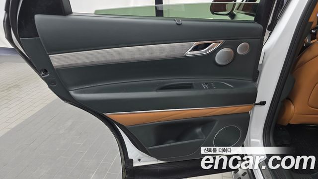 Genesis GV80 2024 — photo 15