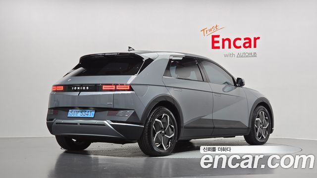 Hyundai Ioniq5 2023 — photo 2