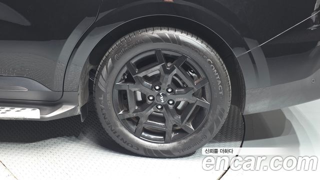 Kia Canival 2025 — photo 7