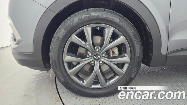 Hyundai Santafe 2016 — photo 5