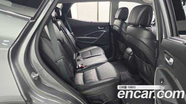Hyundai Santafe 2016 — photo 17