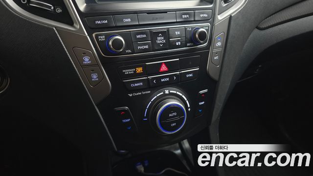 Hyundai Santafe 2016 — photo 22