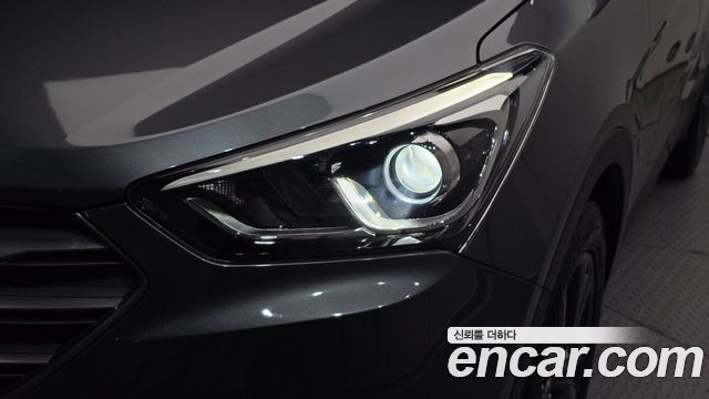 Hyundai Santafe 2016 — photo 8