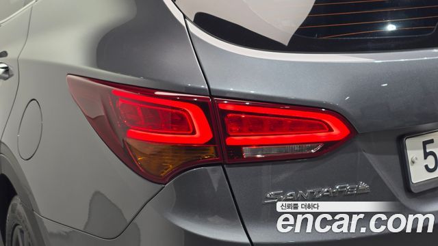 Hyundai Santafe 2016 — photo 9