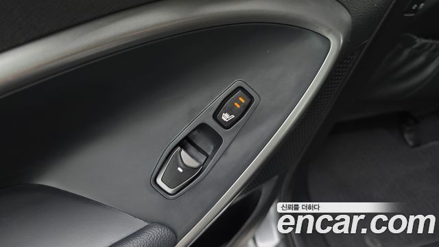 Hyundai Santafe 2016 — photo 28