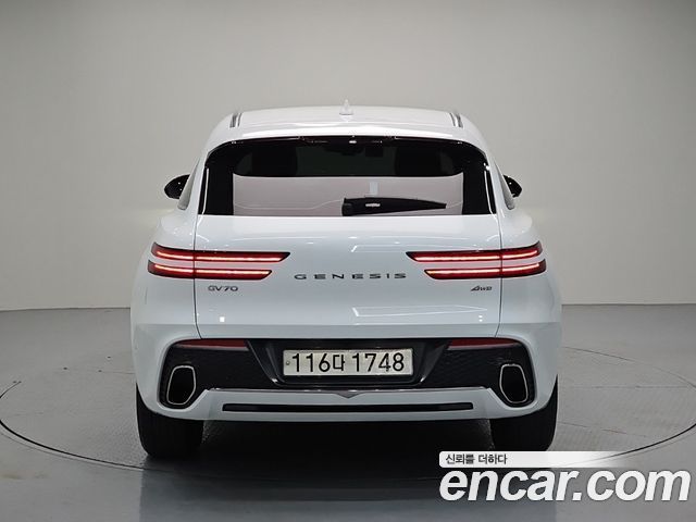 Genesis GV70 2023 — photo 3