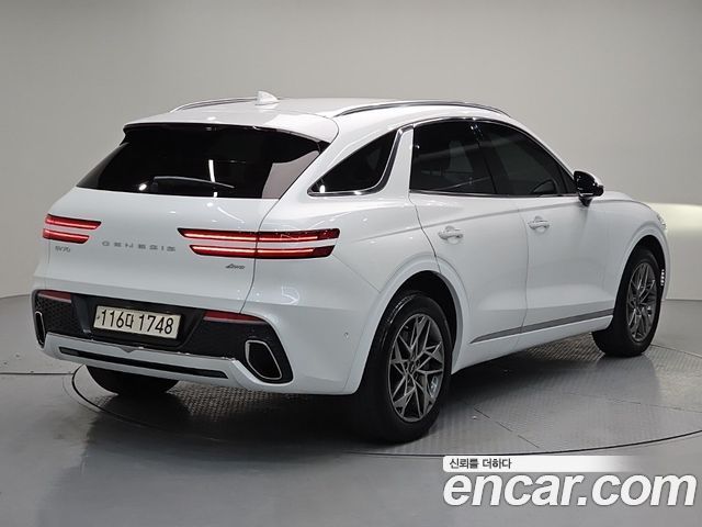Genesis GV70 2023 — photo 4