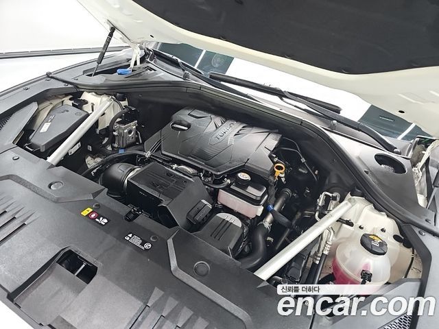 Genesis GV70 2023 — photo 6