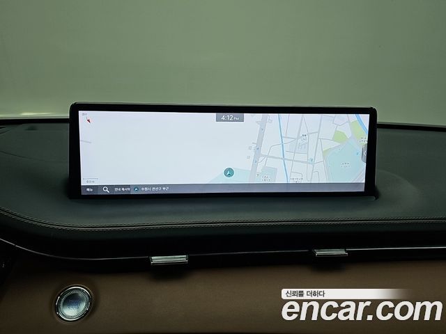 Genesis GV70 2023 — photo 14