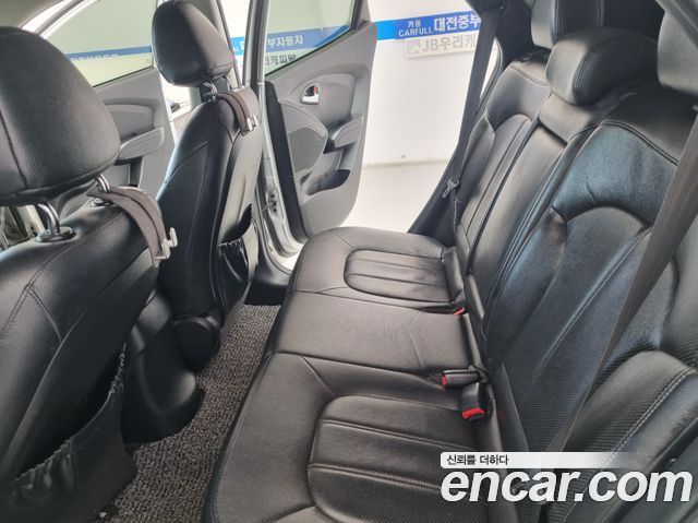 Hyundai Tucson 2012 — photo 11