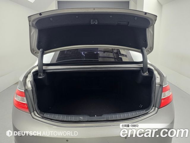 Hyundai Grandeur 2014 — photo 19