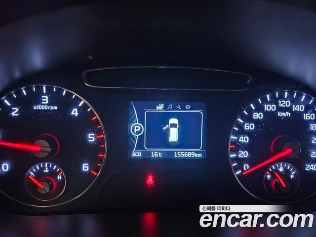 Kia Sorento 2016 — photo 8