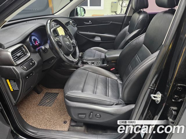 Kia Sorento 2016 — photo 10