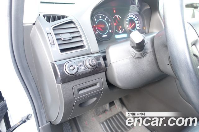 Chevrolet Korea Captiva 2012 — photo 12