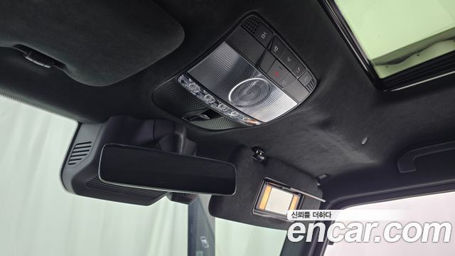 Mercedes-Benz G-Class 2021 — photo 24