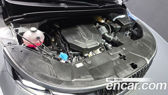 Kia Canival 2023 — photo 6