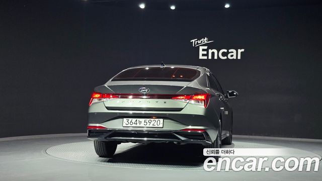 Hyundai AVANTE 2023 — photo 4