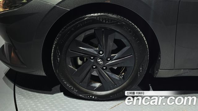 Hyundai AVANTE 2023 — photo 5